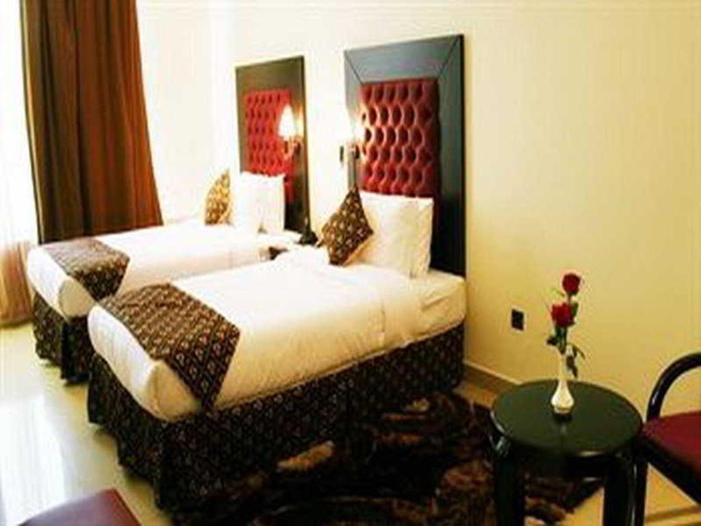Horizon Manor Hotel